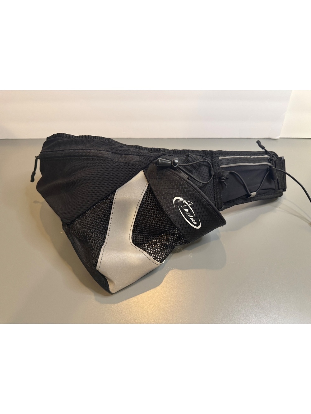 AiRunTech Upgraded No Bounce Hydration Belt Running Fanny Pack & Bottle Holder